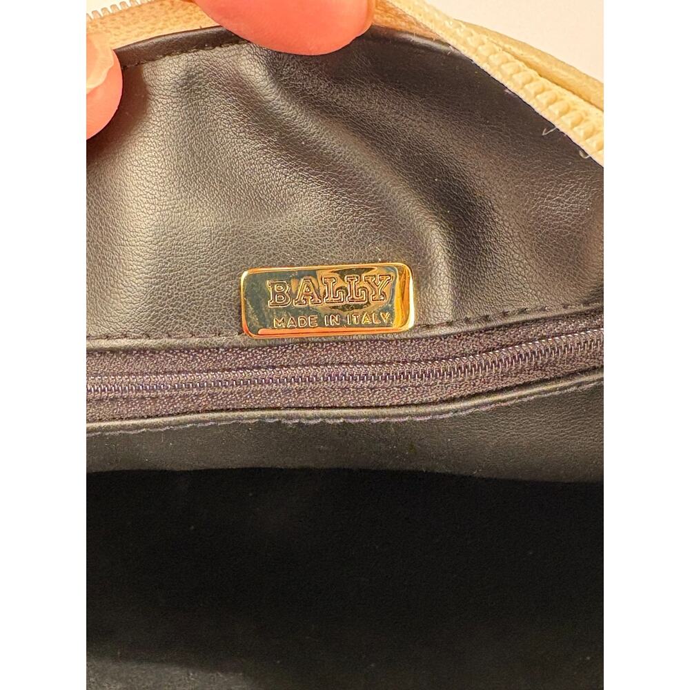 VTG Bally Leather Shoulder Bag Quilted Soft Beige Chain Strap Handbag Purse ECU - Picture 11 of 14